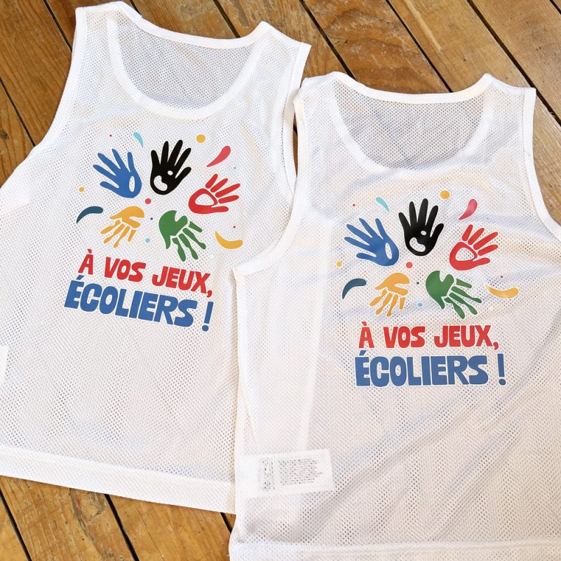 chasuble-a-vos-jeux-ecoliers-carre